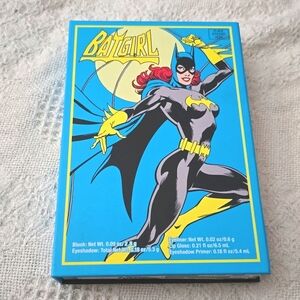 BATGIRL Beauty Book 🦇